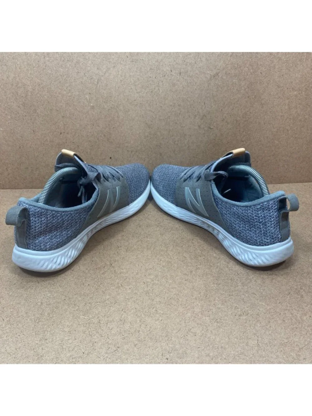 New Balance Mens Fresh Foam Training Running Shoes Gray Size 10 Lightweight Mesh
